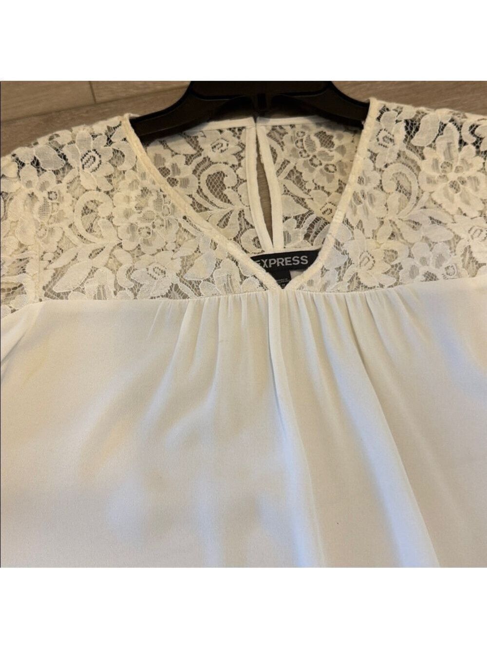 Express White Lace Detail Blouse - Picture 4 of 9
